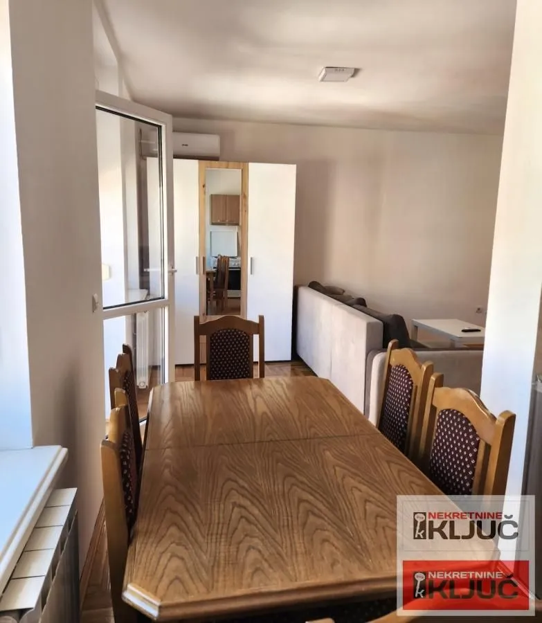 Izdavanje, jednosoban stan, 56m², Grbavica, Novi Sad Sve Podlokacije