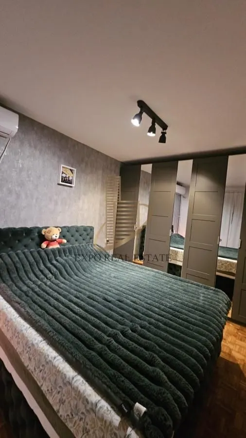 Prodaja, dvosoban stan, 52m², Centar, Novi Sad