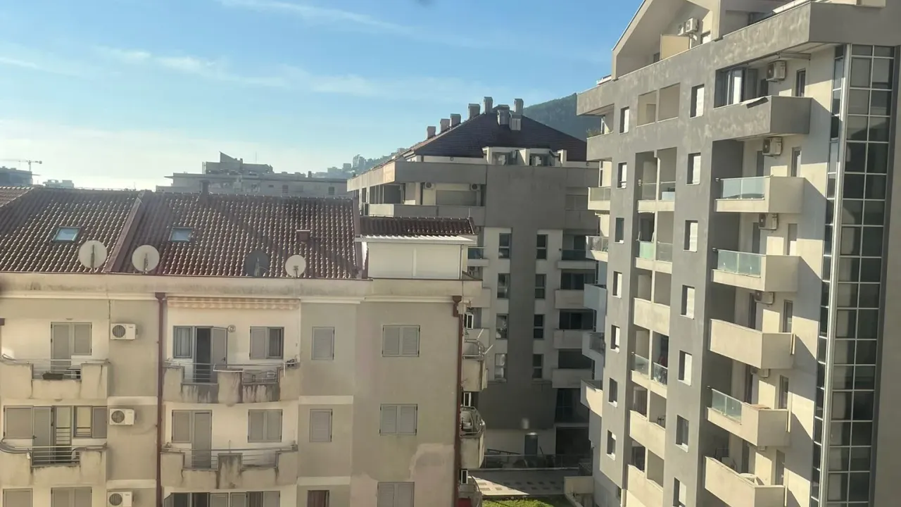 Prodaja, jednosoban stan, 44m², Rozino, Budva