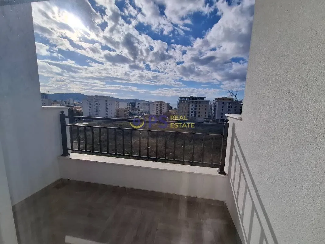 Rent, apartment, 35m², Bar, Crna Gora