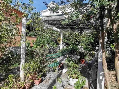 Sale, house, 240m², Lepetani, Tivat - image 5