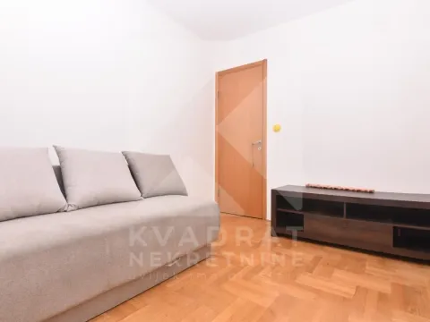 Izdavanje, dvosoban stan, 67m², Stari Aerodrom, Podgorica - image 7