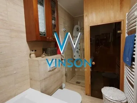 Izdavanje, četvorosoban stan, 115m², Centar, Novi Sad - image 20