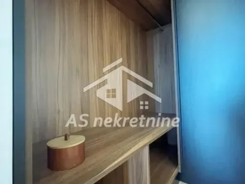 Izdavanje, četvorosoban stan, 152m², Savski Venac, Beograd - image 27