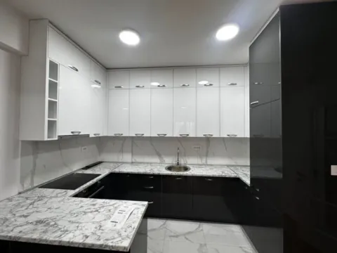 Izdavanje, jednosoban stan, 53m², Centar, Podgorica - image 3