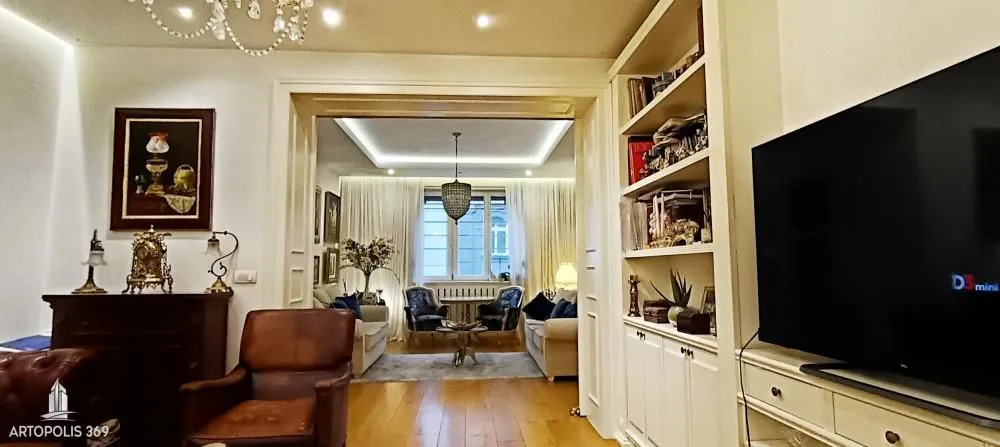 Sale, three bedroom apartment, 95m², Stari Grad, Beograd
