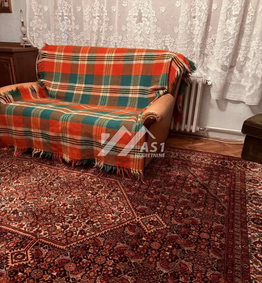 Rent, house, 100m², Salajka, Novi Sad Sve Podlokacije