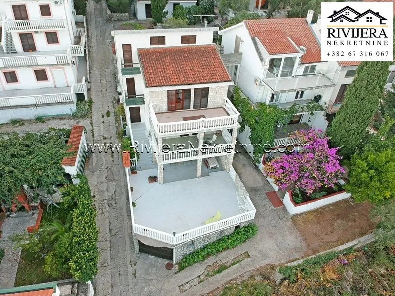 Prodaja, kuća, 400m², Krašići, Tivat