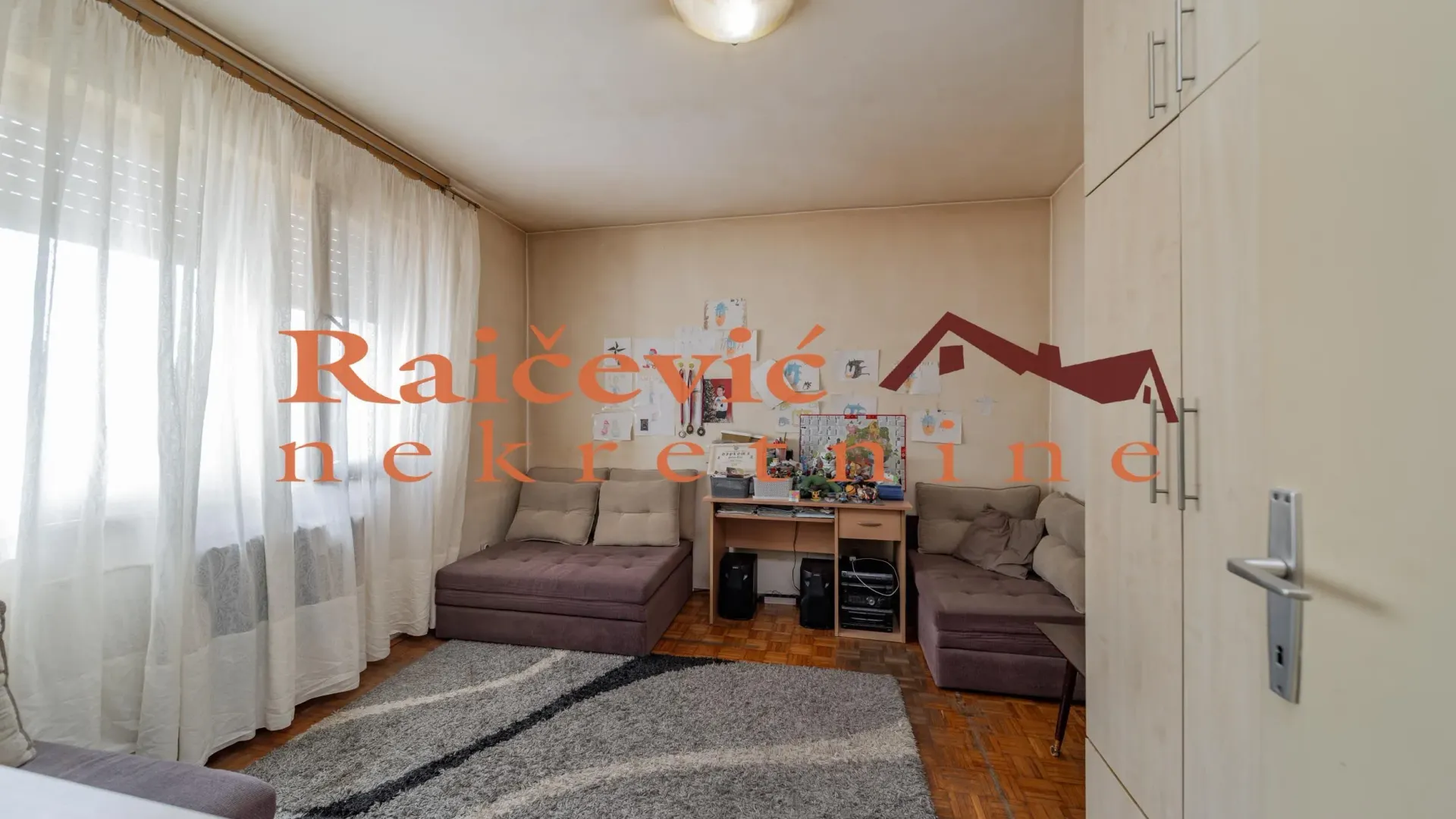 Prodaja, dvosoban stan, 76m², Stari Grad, Beograd