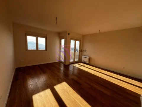 Prodaja, dvosoban stan, 71m², Central Point, Podgorica - image 1