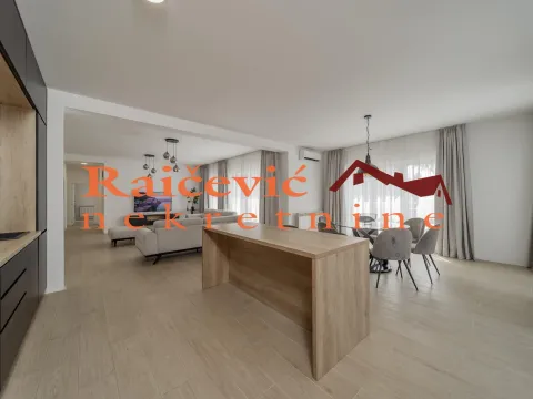 Prodaja, četvorosoban stan, 145m², Savski Venac, Beograd - image 7