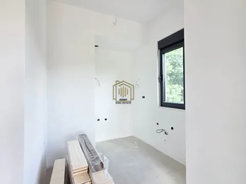 Prodaja, dvosoban stan, 59m², Dalmatinska ulica, Podgorica - image 4