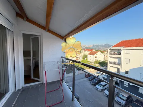 Izdavanje, jednosoban stan, 45m², Zagorič, Podgorica - image 12