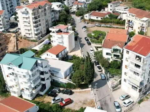 Sale, house, 285m², Budva, Crna Gora - image 23