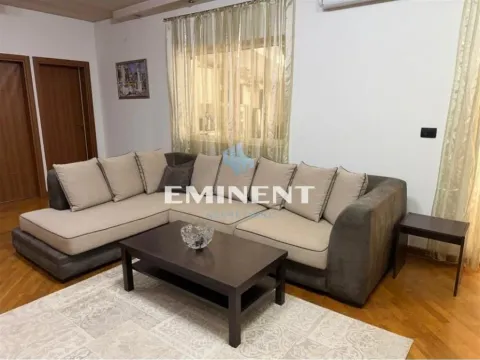 Izdavanje, stan, 170m², Savski Venac, Beograd - image 2