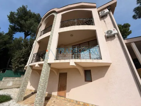 Sale, house, 400m², Bar, Crna Gora - image 2