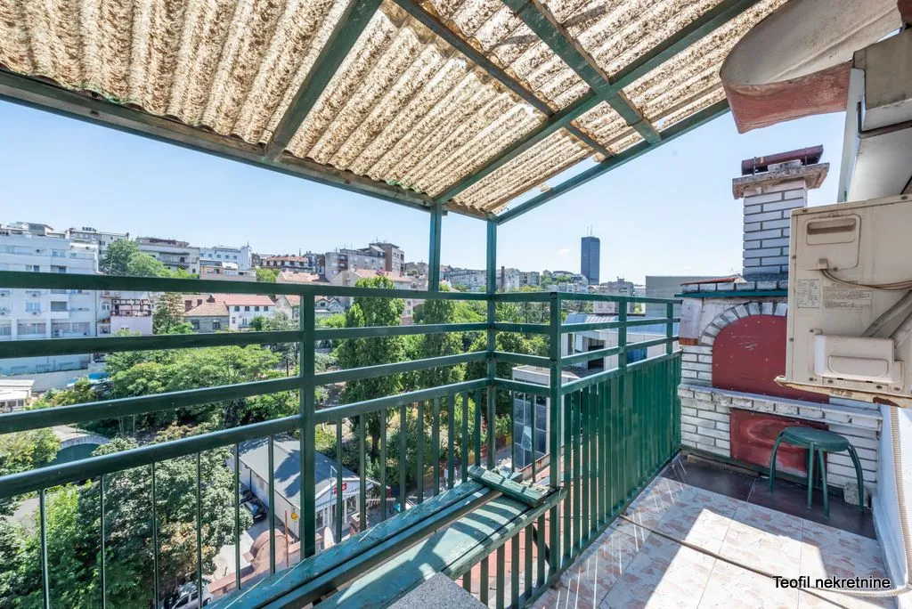 Prodaja, trosoban stan, 105m², Centar, Kruševac