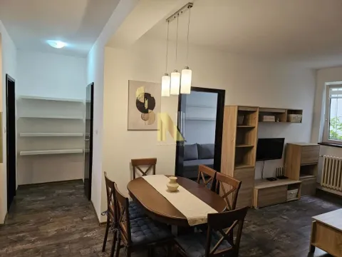 Izdavanje, dvosoban stan, 60m², Centar, Novi Sad - image 15