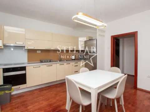 Izdavanje, trosoban stan, 71m², Preko Morače, Podgorica - image 14