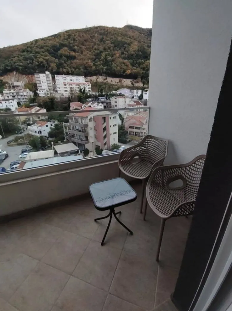 Rent, studio apartment, 35m², Budva, Crna Gora