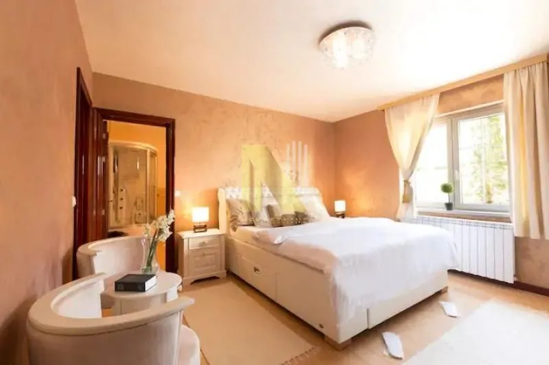 Sale, house, 469m², Tatarsko brdo, Petrovaradin