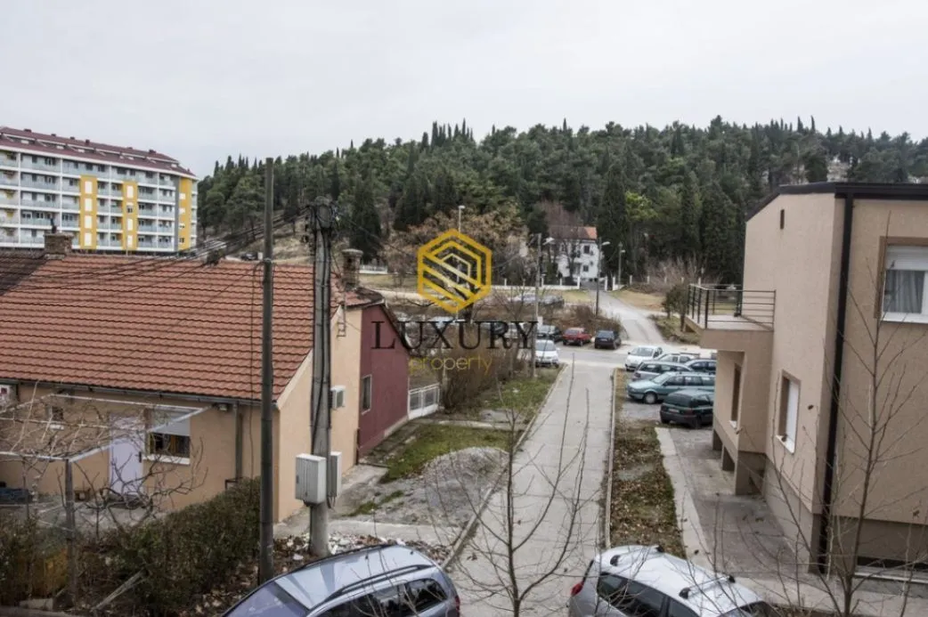 Rent, apartment, 33m², Pobrežje, Podgorica