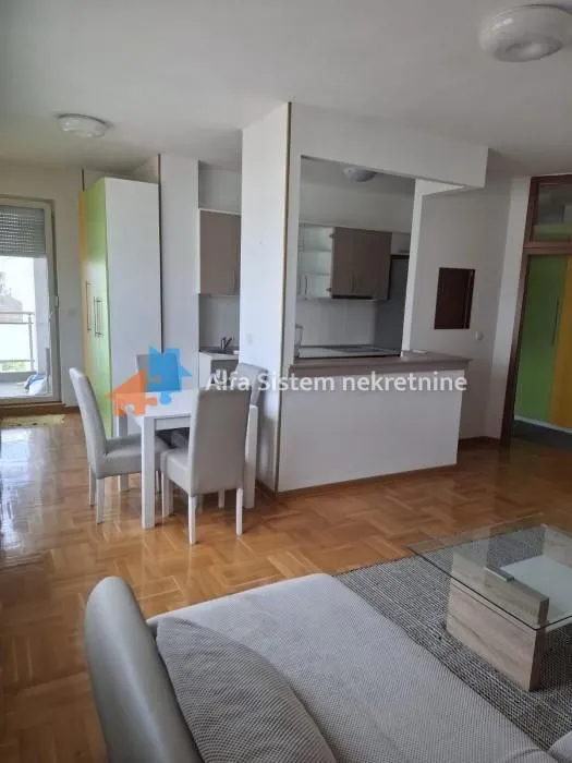 Rent, three bedroom apartment, 64m², Centar Sve Podlokacije, Beograd