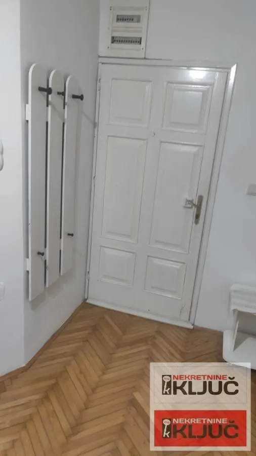 Izdavanje, garsonjera, 24m², Betanija, Novi Sad Sve Podlokacije