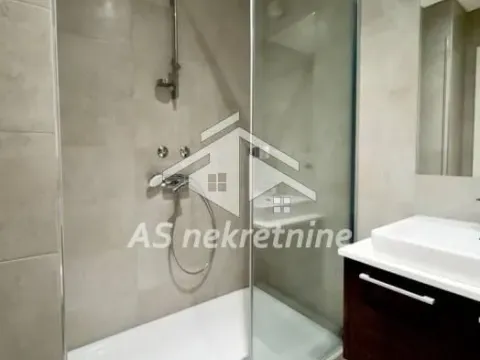Rent, three bedroom apartment, 142m², Savski Venac, Beograd - image 15