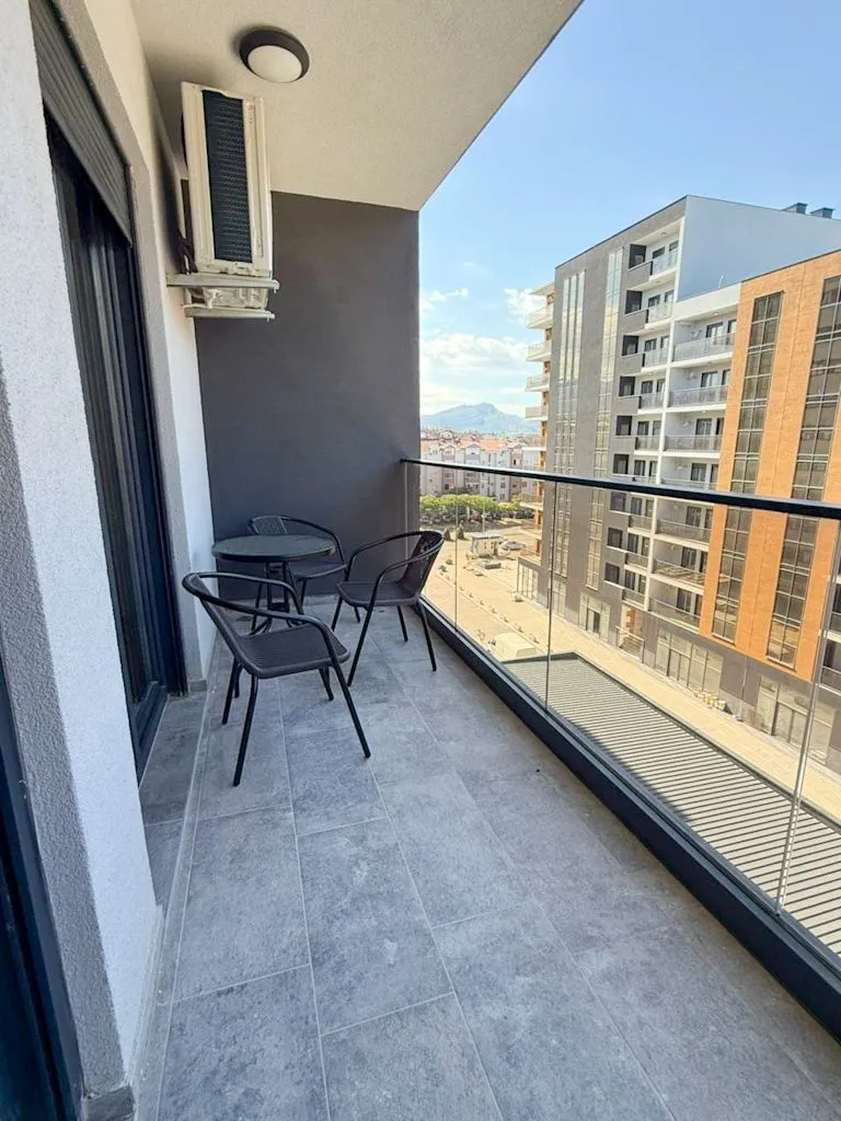 Rent, two bedroom apartment, 65m², Stari Aerodrom, Podgorica
