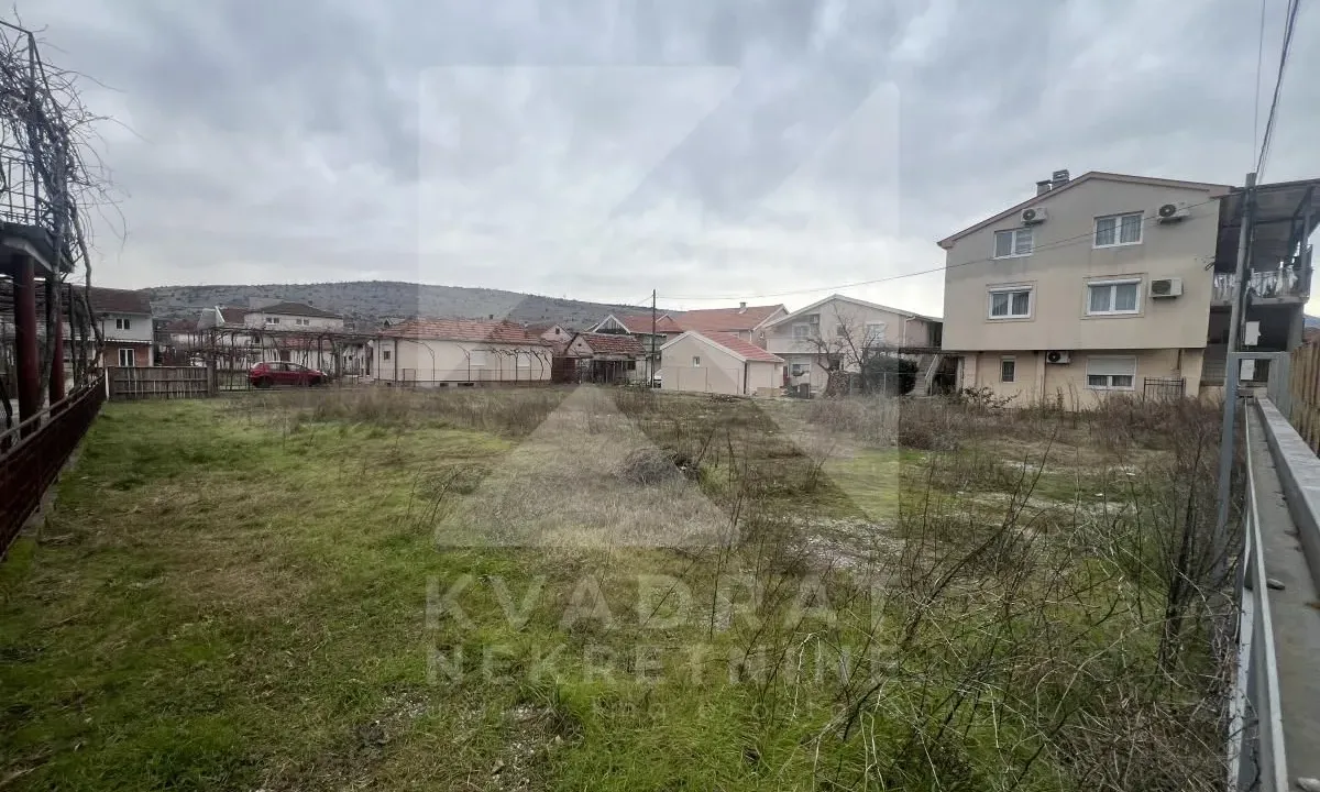 Prodaja, plac, 835m², Tološi, Podgorica