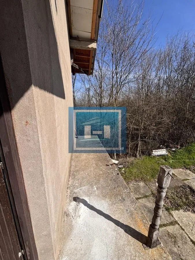 Prodaja, kuća, 360m², Šantarovac, Jagodina