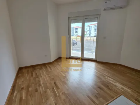 Sale, studio apartment, 29m², Zabjelo, Podgorica - image 5