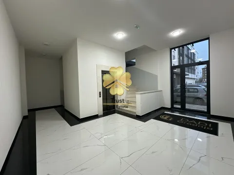 Izdavanje, dvosoban stan, 75m², Zabjelo, Podgorica - image 14