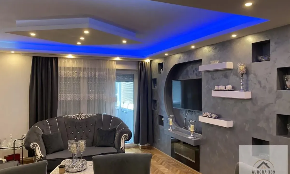 Prodaja, dvosoban stan, 63m², Ruma, Srbija