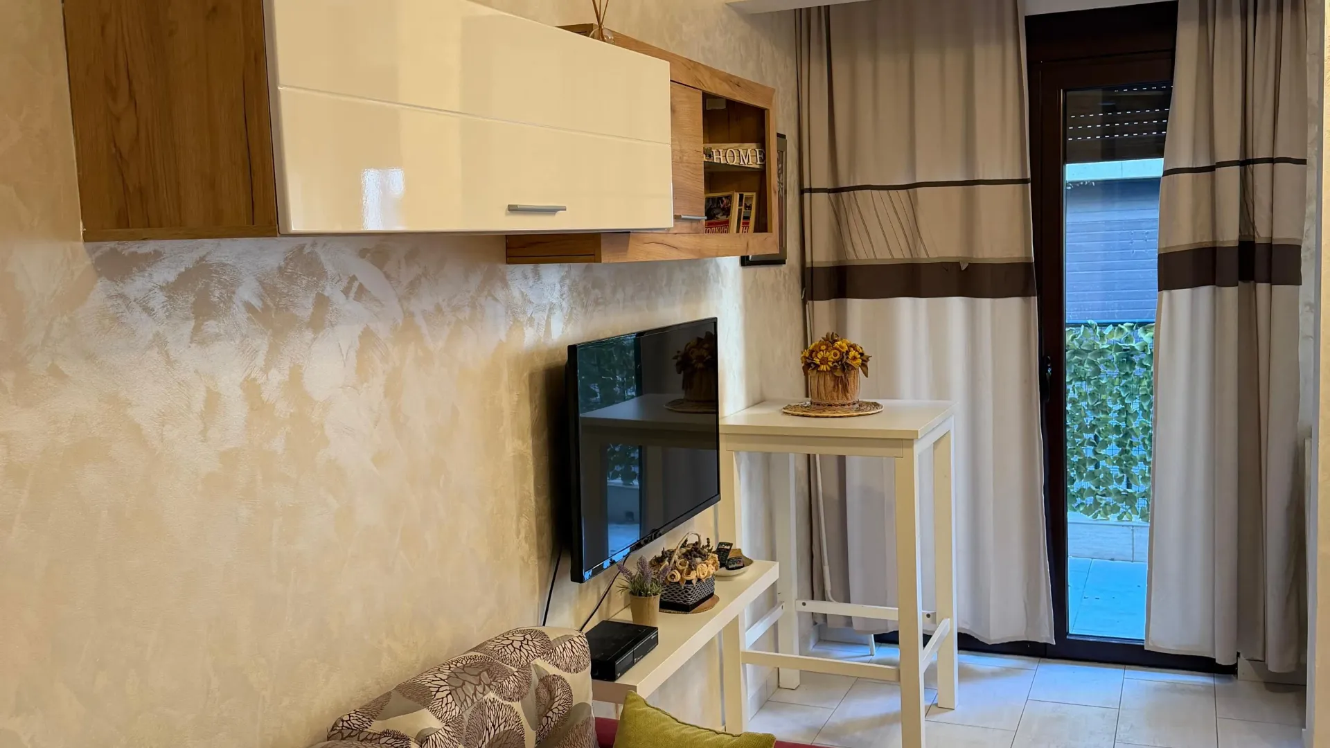 Sale, studio apartment, 36m², Bečići, Budva