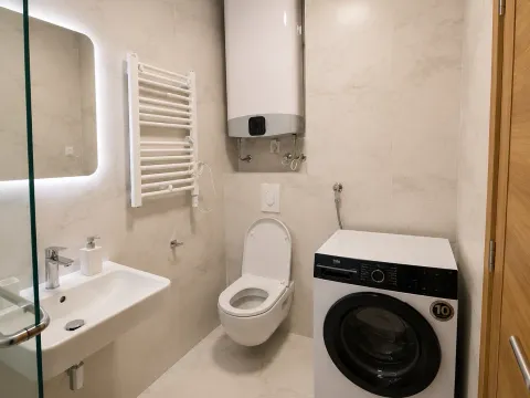 Izdavanje, jednosoban stan, 45m², City Kvart, Podgorica - image 7