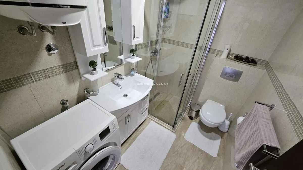 Prodaja, dvosoban stan, 90m², Donja Lastva, Tivat