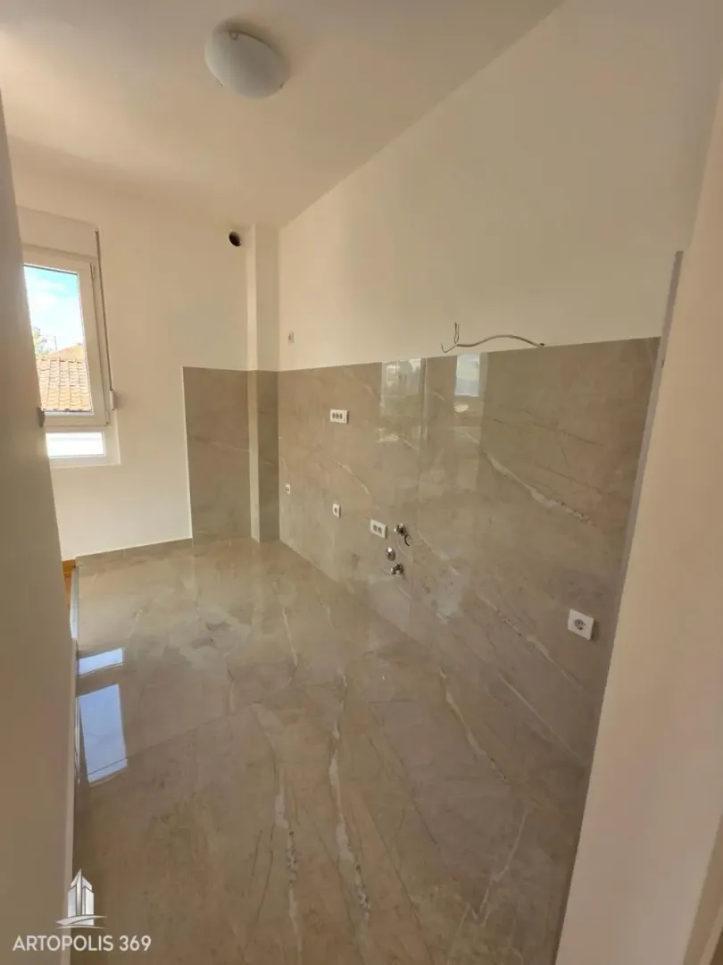 Prodaja, dvosoban stan, 63m², Batajnica, Beograd