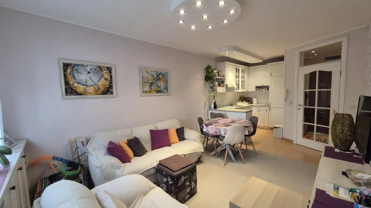 Prodaja, jednosoban stan, 41m², Grbavica, Novi Sad Sve Podlokacije