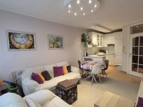 Prodaja, jednosoban stan, 41m², Grbavica, Novi Sad Sve Podlokacije