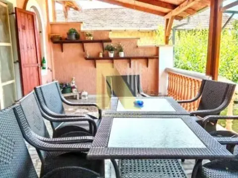 Prodaja, kuća, 362m², Rumenka, Novi Sad Sve Podlokacije - image 12