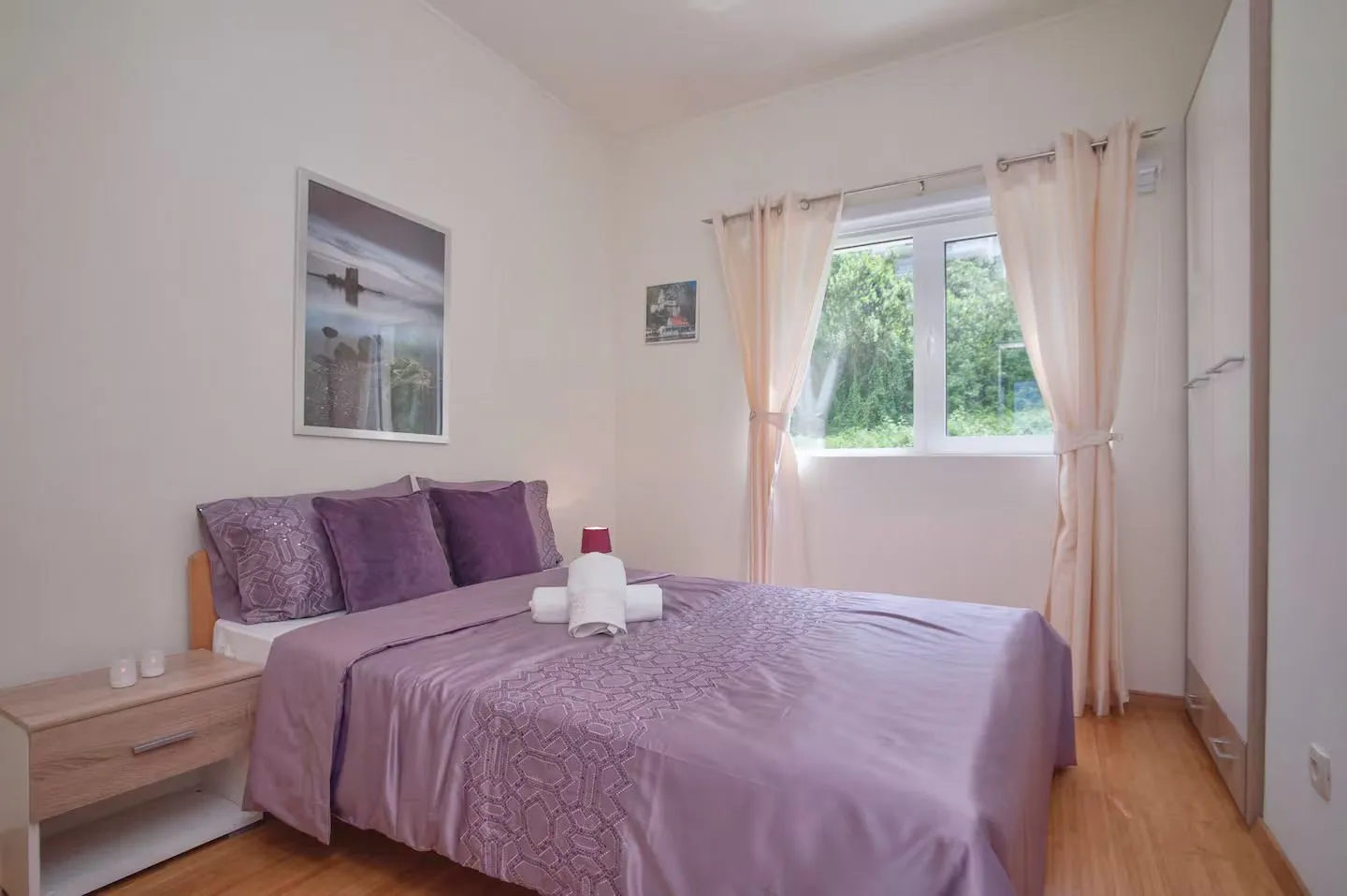 Prodaja, trosoban stan, 100m², Prčanj, Kotor