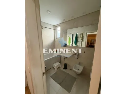 Rent, four bedroom apartment, 157m², Savski Venac, Beograd - image 9