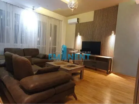 Izdavanje, jednosoban stan, 45m2, Cvetni Trg, Vračar, Beograd Izdavanje, jednosoban stan, 45m2, Cvetni Trg, Vračar, Beograd