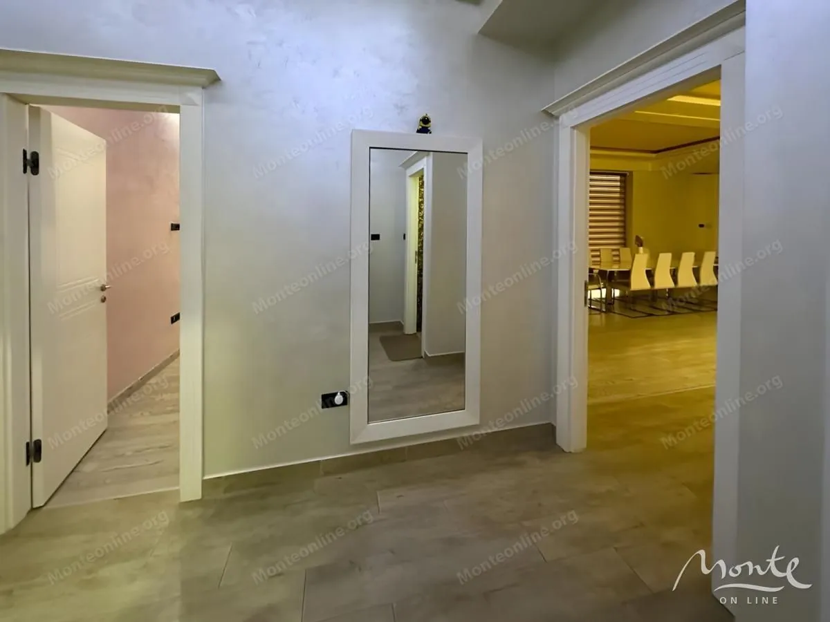 Sale, two bedroom apartment, 158m², Budva, Crna Gora