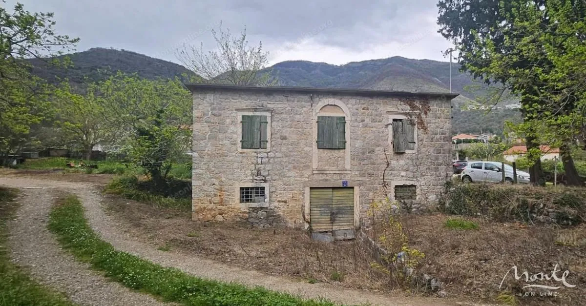 Sale, house, 107m², Kamenari, Herceg Novi