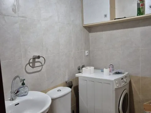 Izdavanje, trosoban stan, 75m², Kalenić Pijaca, Vračar Sve Podlokacije - image 16