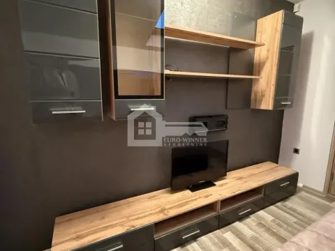 Izdavanje, trosoban stan, 58m², Sremčica, Beograd - image 6