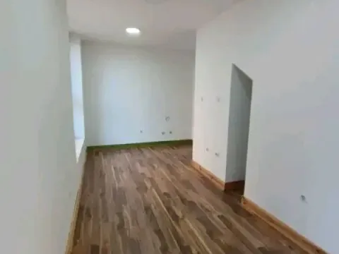 Prodaja, poslovni prostor, 32m², Bar, Crna Gora - image 5